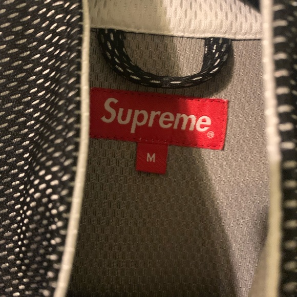 Supreme Bonded Mesh Jacket - Picture 5 of 6